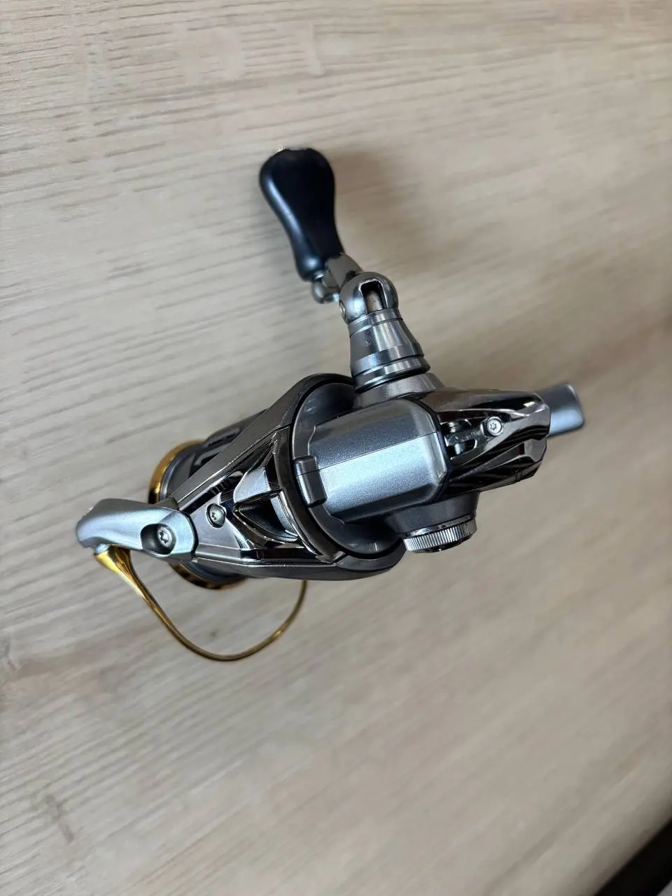 Котушка Shimano Twin Power C2000S